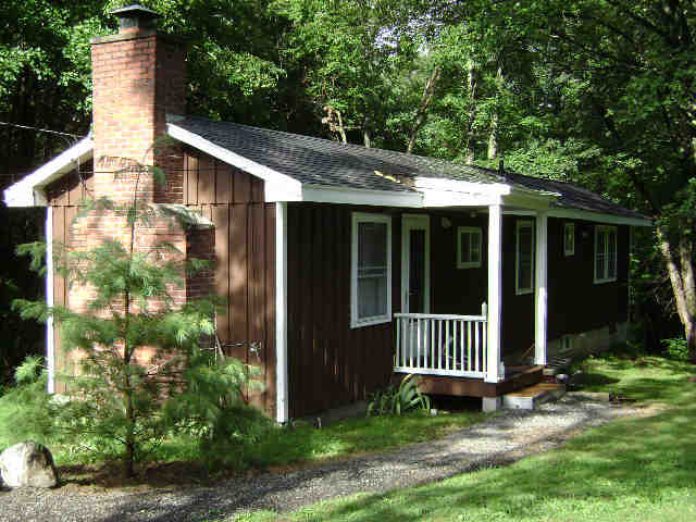 Building photograph for 109 WOODLAND RD